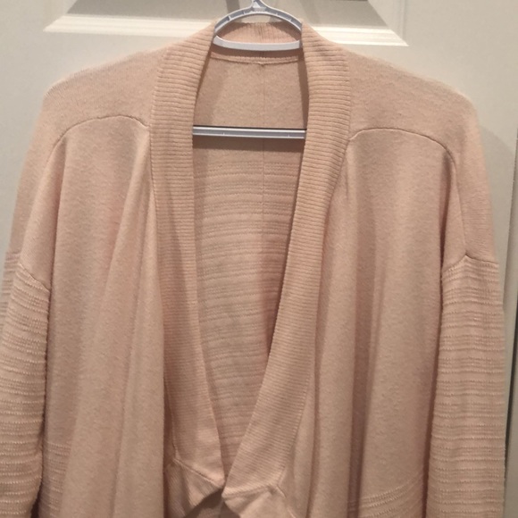 Lululemon Find Your Calm Wrap Chantilly Size 6 - Picture 3 of 16